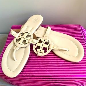 These Barely used TB thong Sandles would look Great on your Feet.